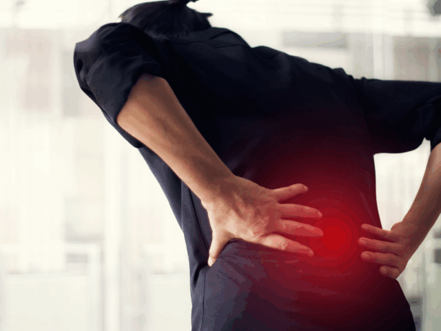 【動けない…】ぎっくり腰の不安から抜け出しましょう！