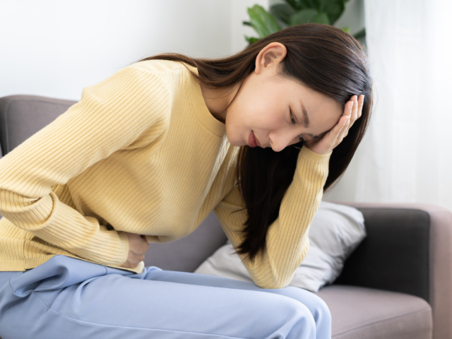 【体質だから仕方ない…で諦めないで！】PMSについて徹底解説！