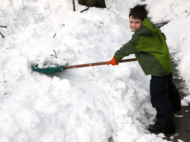 雪かきしてから膝が痛い…そのお悩み、えみふるで解決しましょう！